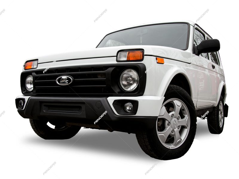 Рамки противотуманных фар "FENDERS" на Lada Urban PTK